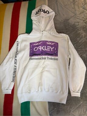 Oakley White Hoodie with Purple Logo Men’s - Thermonuclear Protection